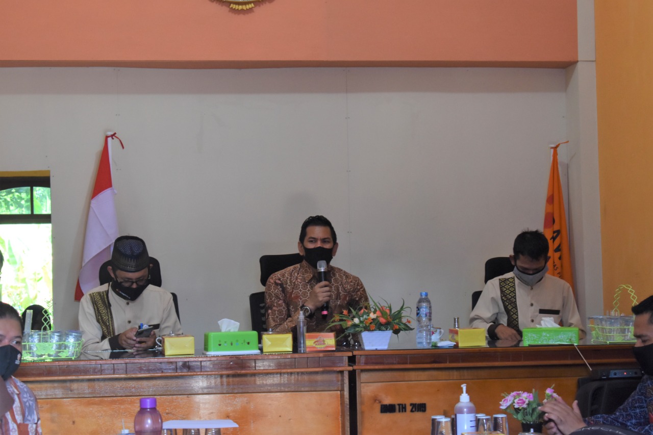Bawaslu Menjadi Tuan Rumah Kegiatan Penyusunan SOP Divisi Hukum dan SOP Subbag Hukum