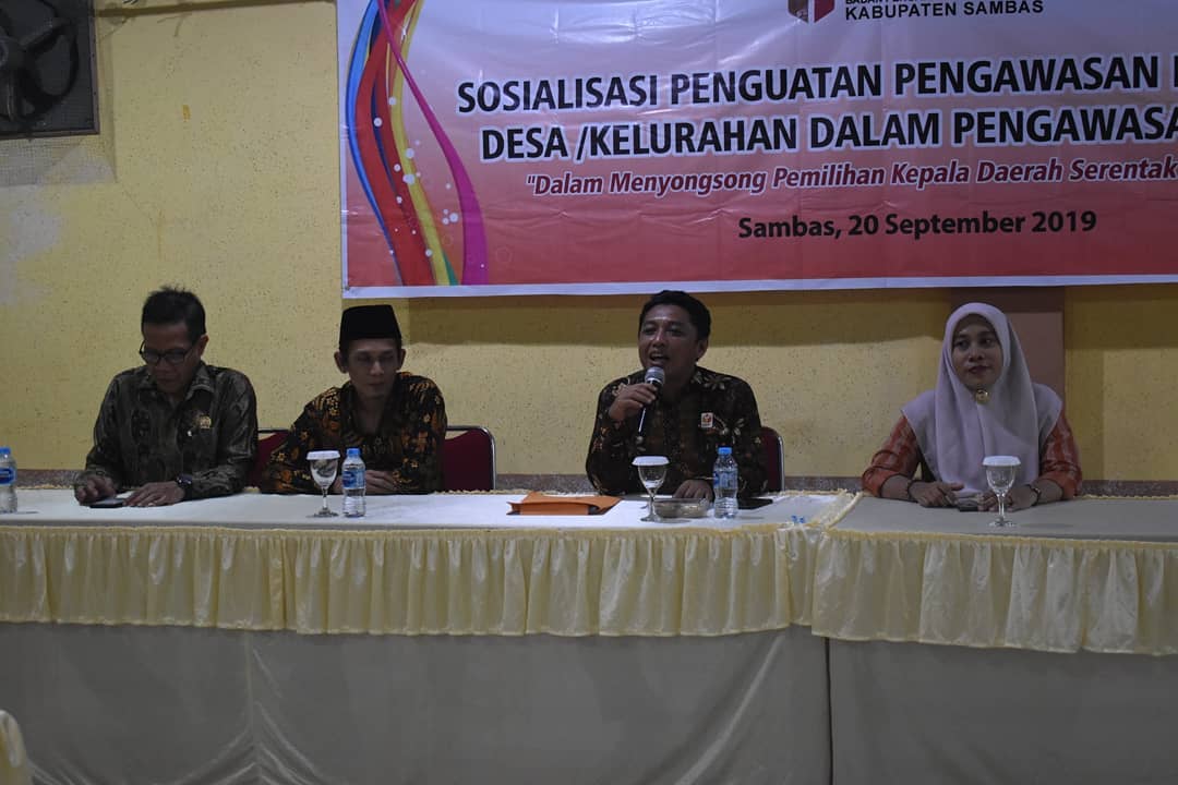 Bawaslu Sambas Melakukan Sosialisasi Penguatan Pengawasan Partisipatif Desa/Kelurahan Dalam Pengawasan Pemilu