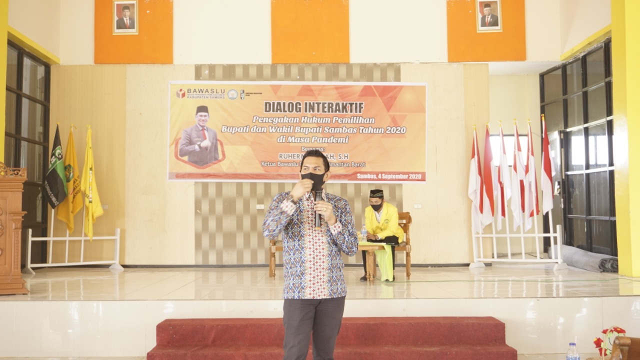 Dialog Interaktif , Ketua Bawaslu Prov Kalbar Hadir Di Sambas