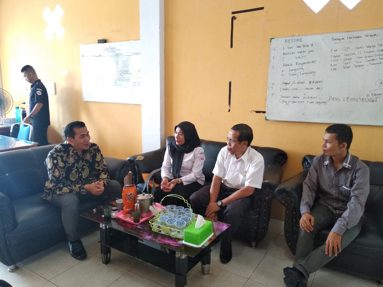 Ketua Bawaslu Provinsi Kalbar adakan Kunker ke Bawaslu Kabupaten Sambas