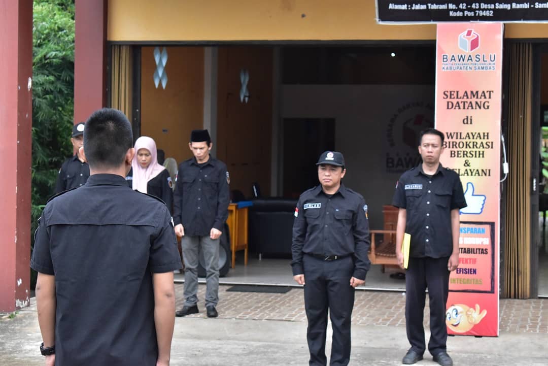 Peringatan Hari Kesaktian Pancasila Tahun 2019 , Bawaslu Sambas Upacara di Kantor Bawaslu Sambas