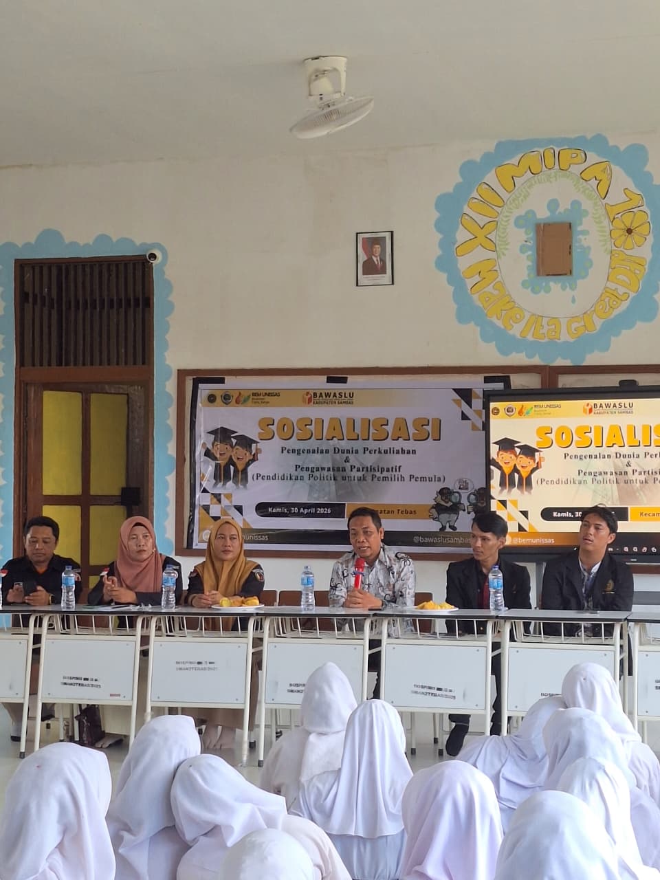 Goes o School