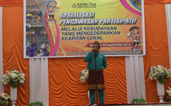 Bawaslu Sambas Melakukan Sosialisasi Pengawasan Partisipatif Melalui Kebudayaan Yang Mengedepankan Kearifan Lokal
