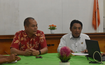 Hawad Sriyanto Melakukan Pembinaan SDM di Bawaslu Kab. Sambas