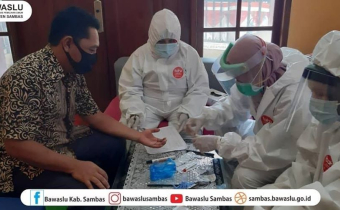 Seluruh Jajaran Bawaslu Kab. Sambas melakukan Rapid Tes Covid-19