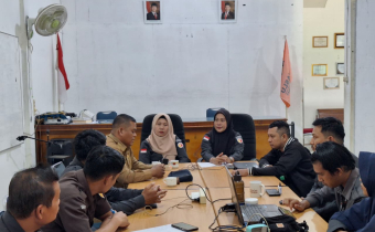 Rapat Perdana Tahun 2026 Bawaslu Sambas