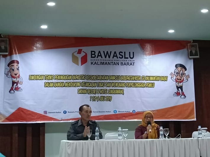 Bimtek Peningkatan Kapasitas Kesekretariatan Bawaslu Kabupaten/Kota Se-Kalimantan Barat
